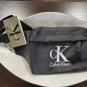 Great CK belt bag, new with a little detail